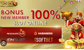 Expert Tips for Playing Slot Togel Online